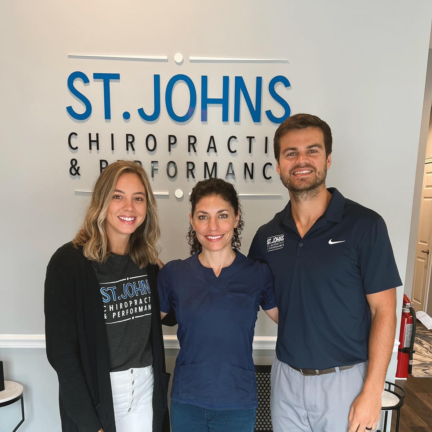 We are so excited to have Leah with @postureworksjax at our office working alongside us! She is a Licensed Massage Therapist and a Certified Personal Trainer. She does an amazing job, provides excellent care for her clients, and overall is a joy to be around! It has been awesome having her here with us!

Leah is accepting new clients for both personal training and massage therapy! Come and see her! You’ll be glad you did ☺️💪🏽👏🏽